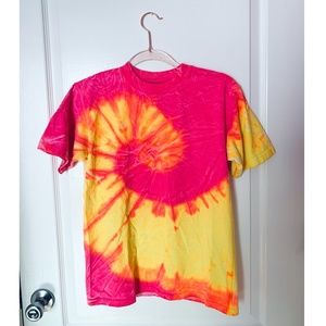 Pink&Yellow Tie Dye TShirt L